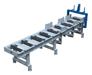 Центрователь бруса перед многопильным станком WALTER SPC 3000 / 4500 / 6000 / 7500