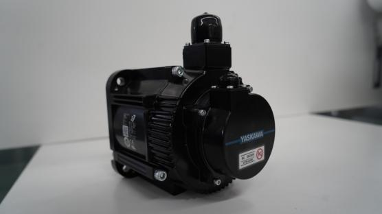OREE LASER FH3015 6000W RAYCUS  Серводвигатель YASKAWA (Япония) 